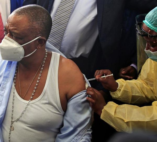 VP Chiwenga checks in at Harare hospital for 'stomach operation'