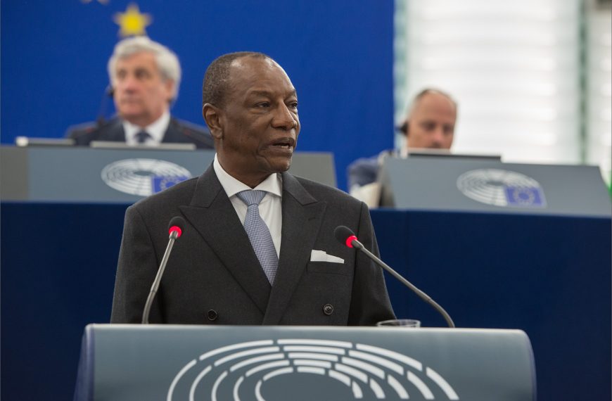 Guinea President Alpha Conde 'toppled' in Guinea military coup