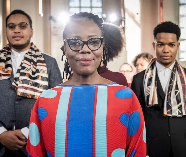 Unyielding Spirit: Zimbabwean Heroes and Heroines in the Pursuit of Transformation