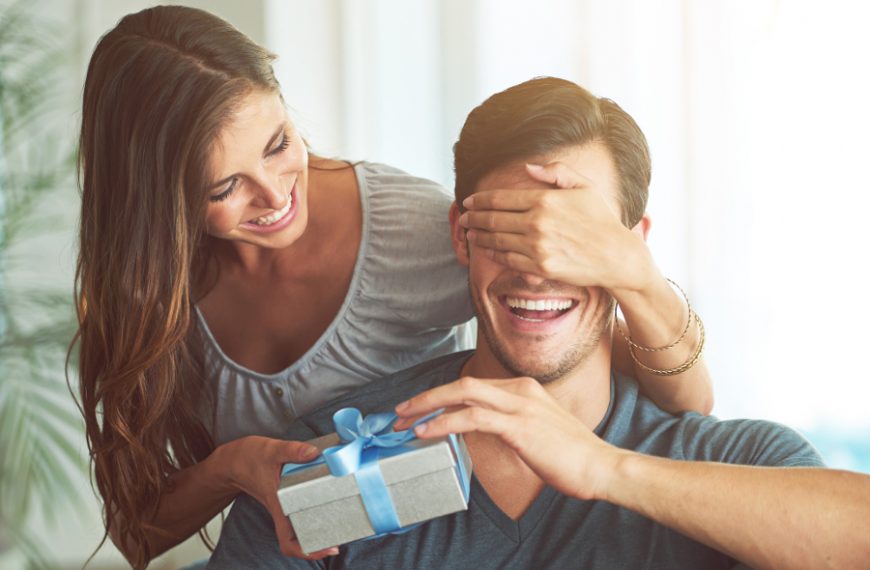 Do Men Really Care About Birthday Presents?