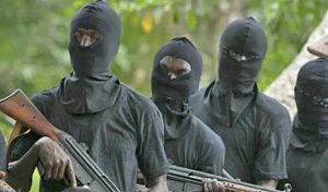Home 8 A surge of armed robbers has been experience in Zimbabwe since late 2017 owing to economic distress.