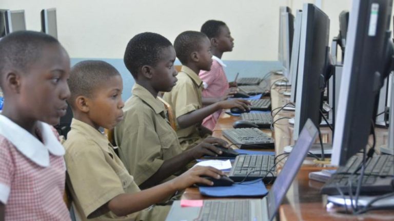 Zimbabwe plans to accelerate e-learning implementation