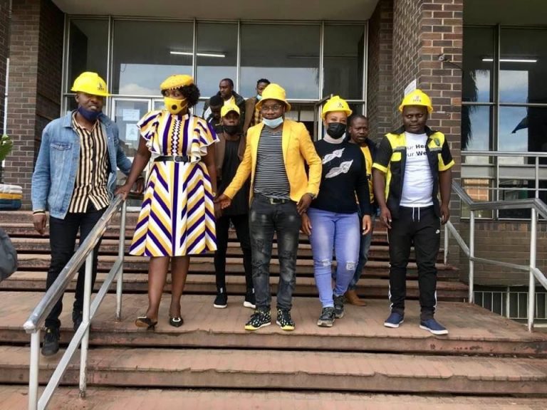 Zimbabwe Youths arrested for wearing yellow in Zimbabwe