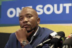 Home 8 Mmusi Maimane