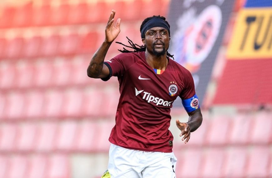 Home 151 Nhamoinesu rejoins Sparta Praha