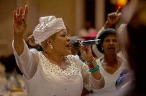 Home 8 South African gospel singer Deborah Fraser