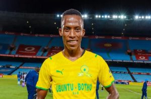 Mamelodi Sundowns defender Devine Lunga