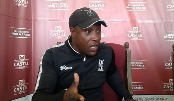 Highlanders coach Mandla Mpofu has been sacked.