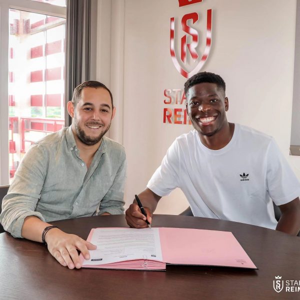 Home 137 Munetsi extends contract at Stade de Reims
