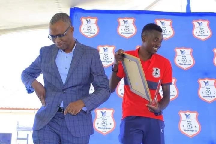 Zimbabwe international Mcebisi Moyo was the toast of the day at the Botswana Premier League side Sua Flamingoes players awards