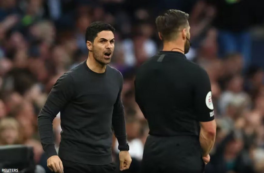 Arsenal manager Mikel Arteta was not happy with the referee in his side loss at rivals Tottenham Hotspurs (Picture by Reuters)