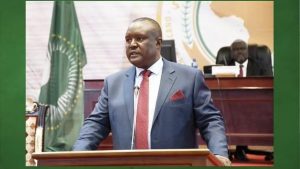 Fortune Charumbira elected new Pan African Parliament president