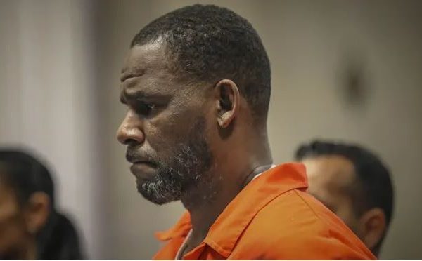 Home 139 R. Kelly gets 30 years prison sentence for sex crimes
