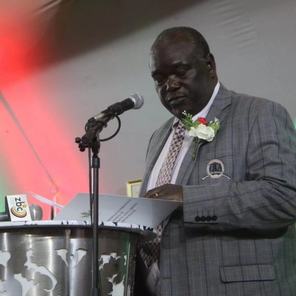 Harare Devolution minister Oliver Chidawu dies aged 67