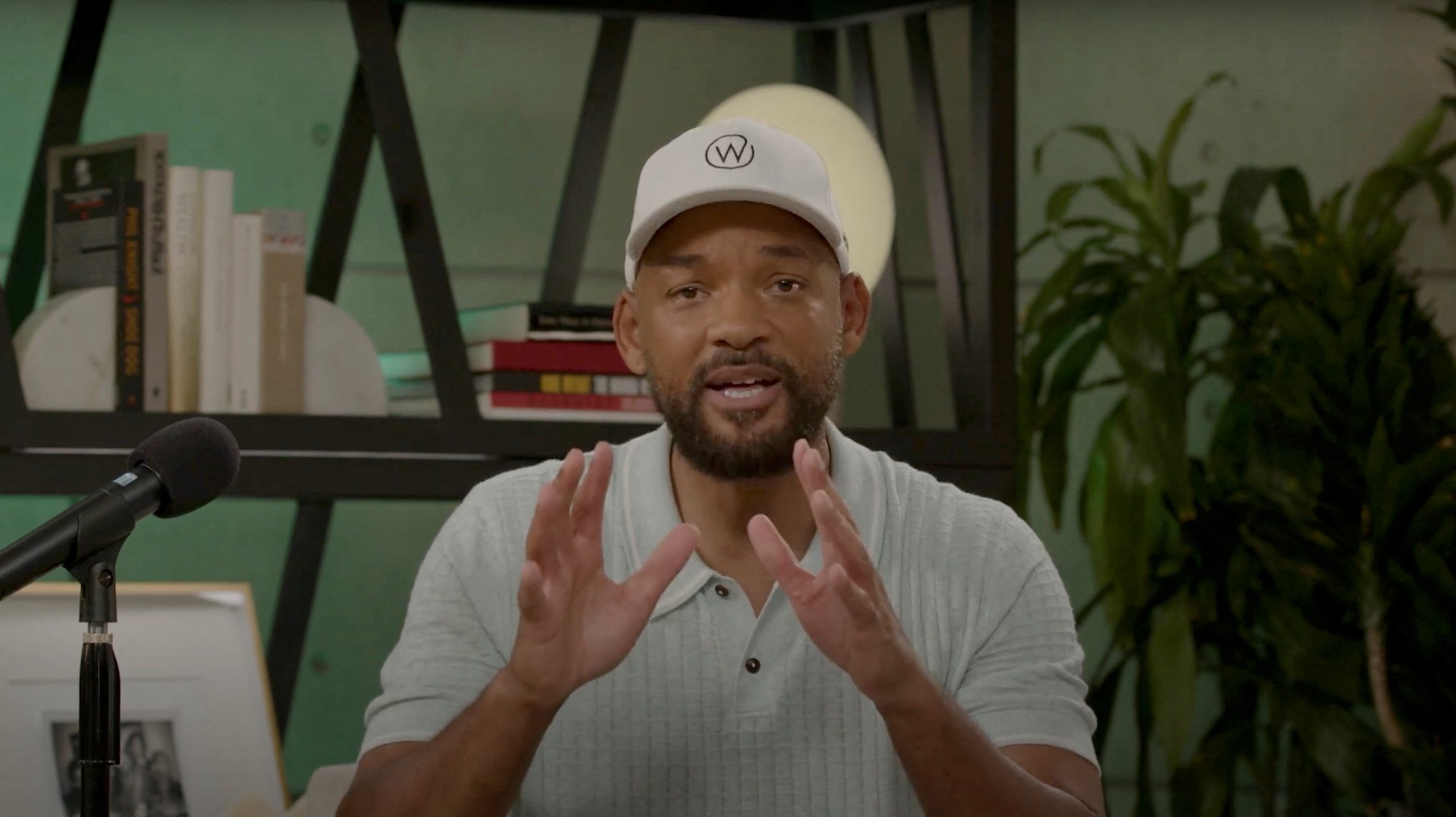America actor Will Smith offers new apology for Chris Rock slap
