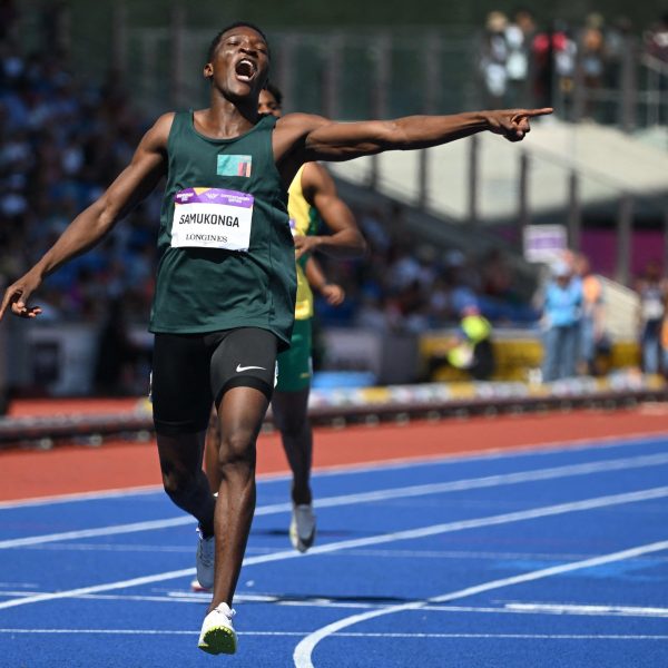 Zambian teenager Muzala Samukonga wins gold at Commonwealth Games