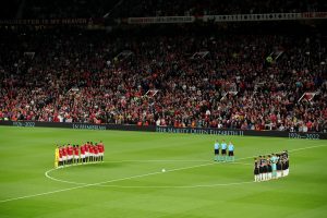 Home 6 A minute of silence impeccably observed at the Europa League game between Manchester United and Real Sociedad in memory of Her Majesty, The Queen before kick-off at Old Trafford.