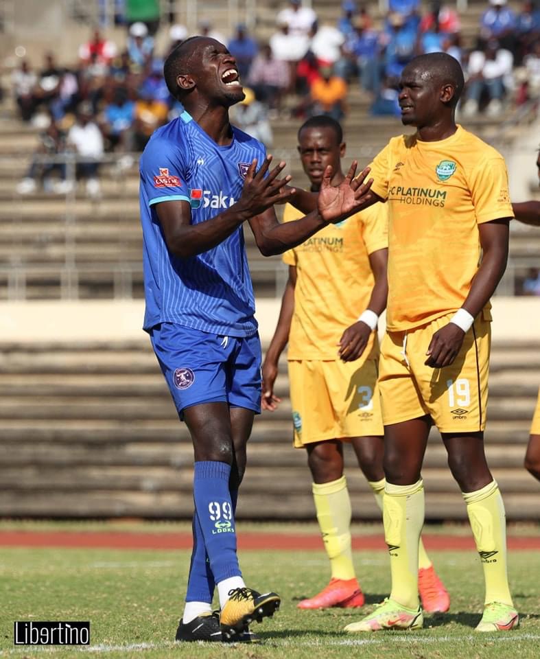 Ralph Kawondera thought he had given Dynamos the lead against FC Platinum but the assistant referee had already raised his flag in an exciting Chibuku Super Cup encounter at National Sports Stadium on Sunday 18th September 2022.