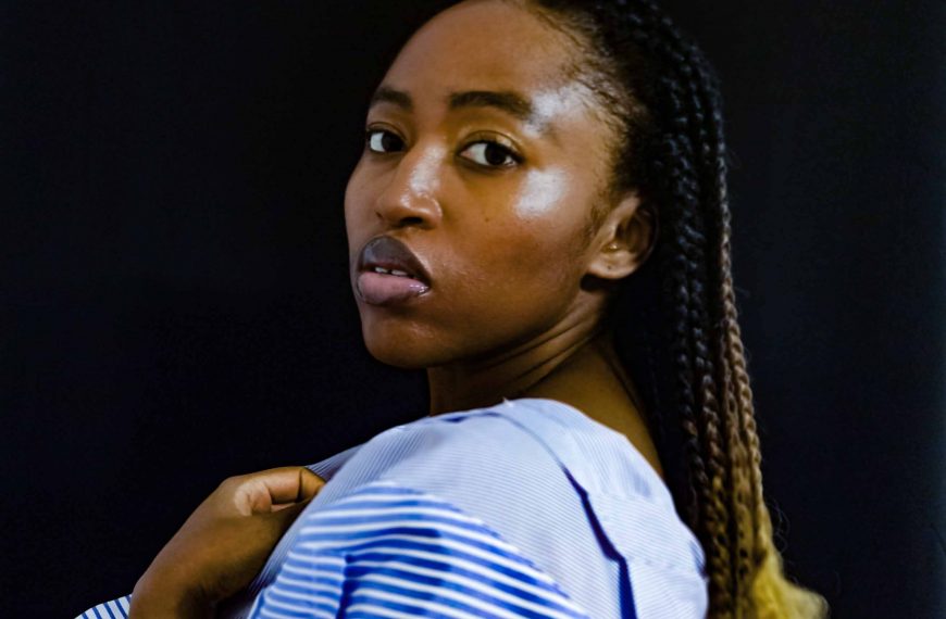 Contemporary music songbird SoulDeep, real name, Rutendo Magwenzi finally released her debut album Free Therapy, a project meant to heal the emotionally fragile society.