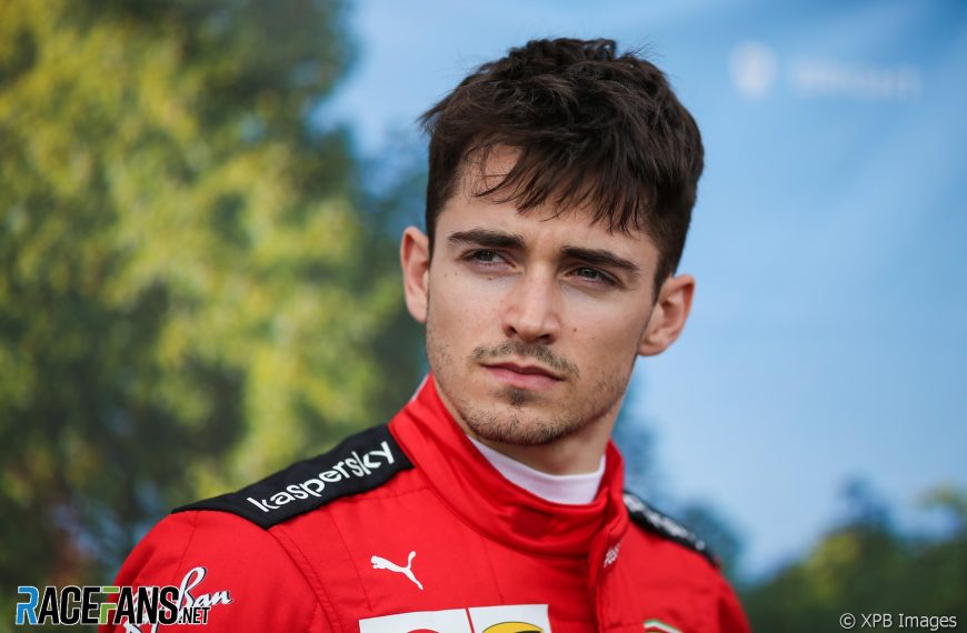 Home 16 Charles Leclerc clinched pole position for the Formula 1 Singapore Grand Prix on Saturday