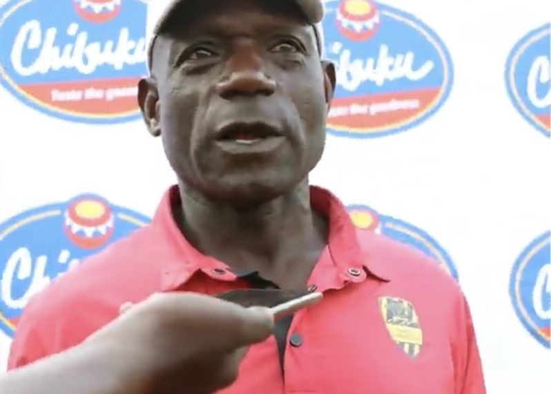 A file photo of Johanisi Nhumwa addressing the press during his time as coach of Manica Diamonds.