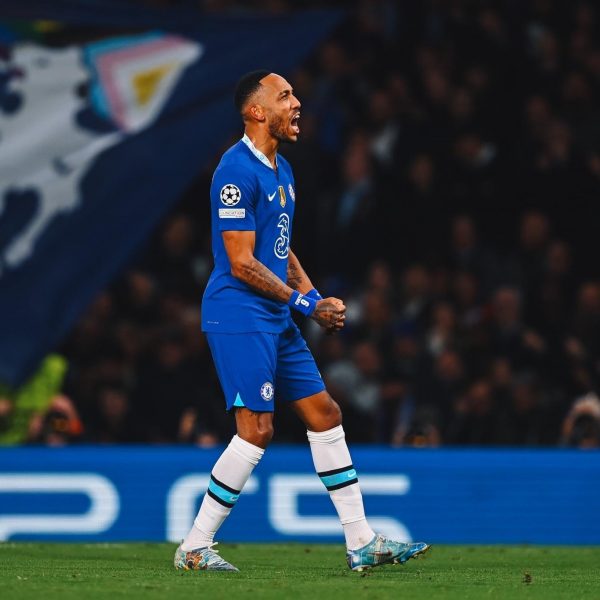 Chelsea make light work of AC Milan in Champions League