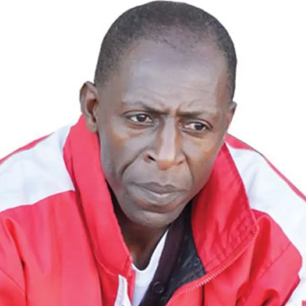 A file photo of veteran gaffer Bigboy Mawiwi during a league match in Harare.