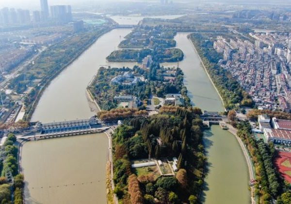 Home 26 Ships along Yangtze River Economic Belt see record high shore power usage