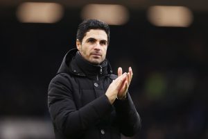 Mikel Arteta applauds the Arsenal fans after victory over Fulham.