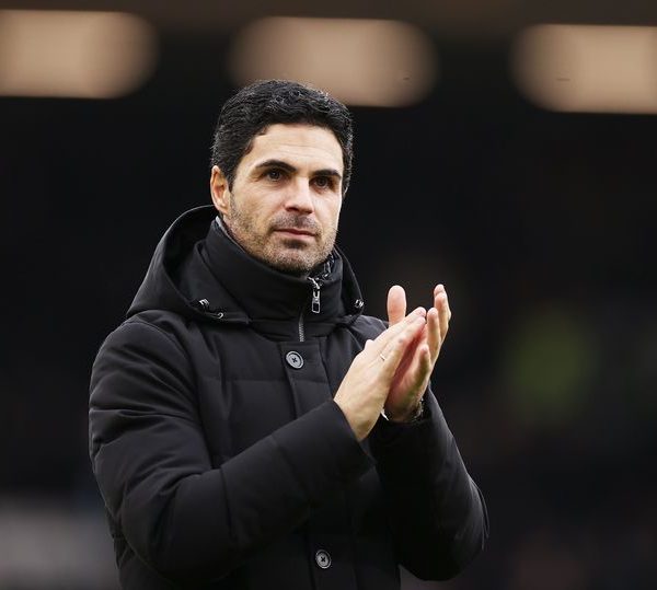 Mikel Arteta applauds the Arsenal fans after victory over Fulham.
