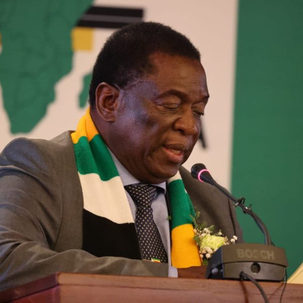 Home 29 Zimbabwe President Mnangagwa speaking at the two-day 8th Ordinary Meeting of the African Diamond Producers Association (ADPA) Experts and Council of Ministers.
