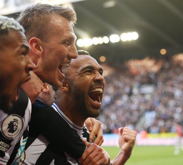 Home 153 FILE: Newcastle United players celebrate the team's second goal during the Premier League match between Newcastle United and Manchester United at St. James Park on April 02, 2023 in Newcastle upon Tyne, England.