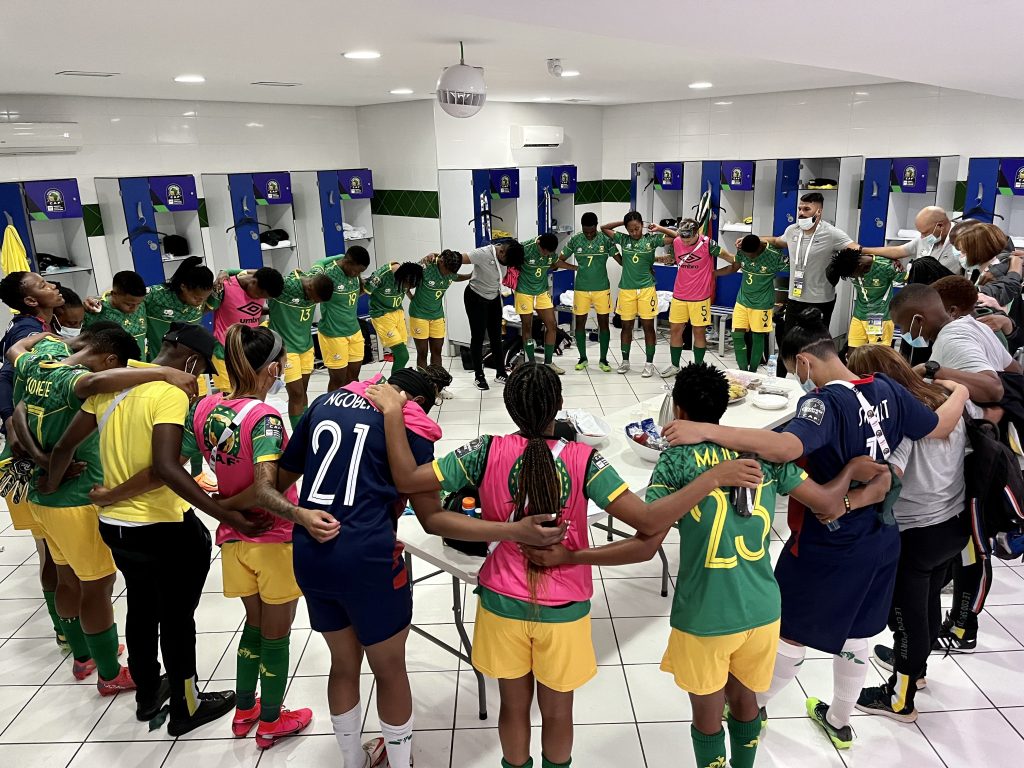 Sweden secures late 2-1 win over South Africa in Women's World Cup opener 2 Banyana Banyana in circle team talk in the dressing room.