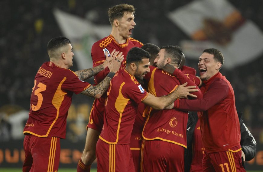 AS Roma players celebrate the team's 2-0 win over Napoli in a Serie A encounter on Saturday 23rd December 2023.