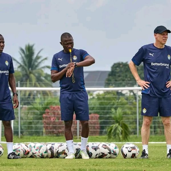 Home 126 Zimbabwe national team coach Michael Nees and his technical team watch on as players go through their paces during a Warriors training camp on 24 March 2025.